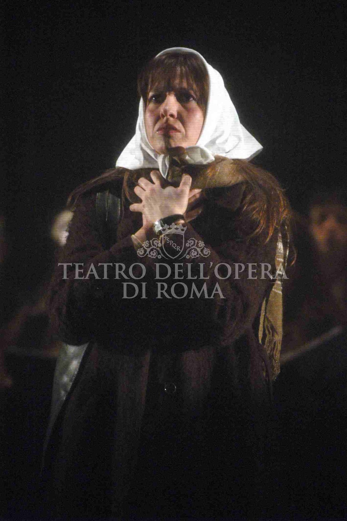 Estaba la madre — Juana con il pañuelo blanco, Madri di Plaza de Mayo, Bacalov, Teatro Nazionale Roma 2004
